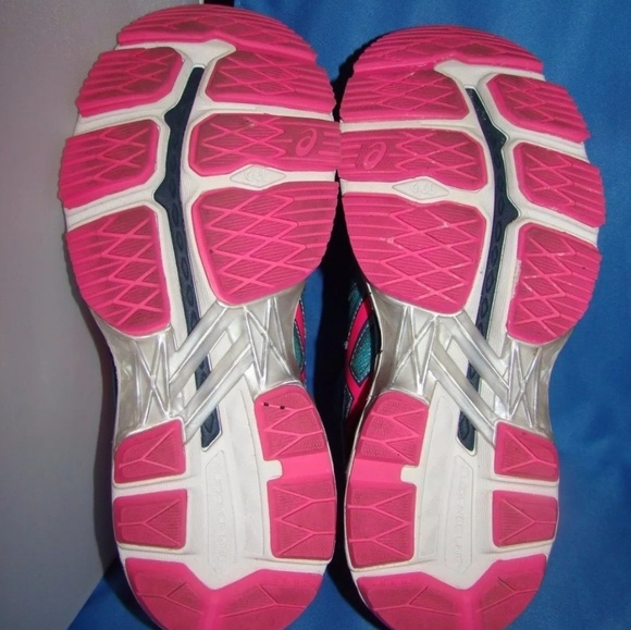 Women's Asics GT-2000 4 Running Shoes 6.5 - Picture 5 of 7